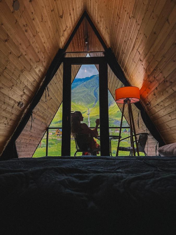 Savalley Kazbegi Exteriör bild